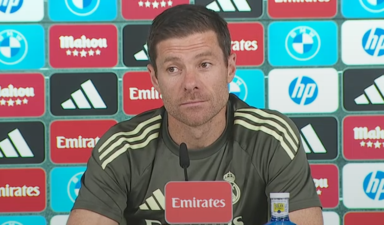 Foto: Xabi Alonso: Jestem zadowolony z kadry, którą mamy, ale zawsze trzeba być gotowym