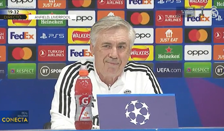 Foto: Ancelotti: Benzema zagra od początku