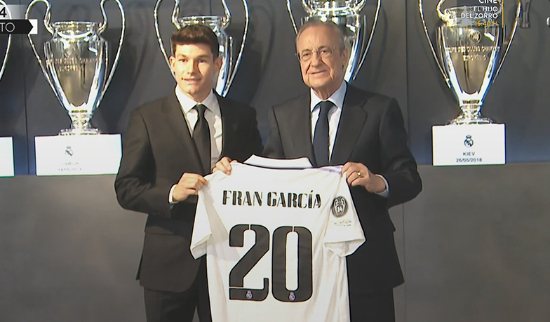 Foto: Fran García przejmuje numer Viníciusa!