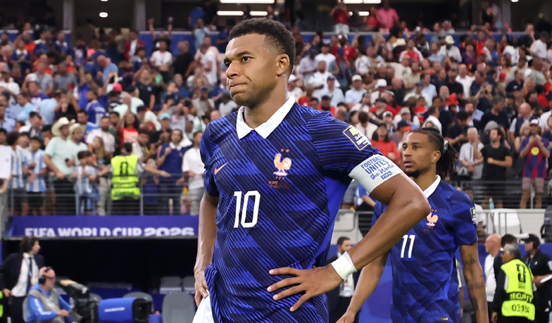 Mbappé: Chcieliśmy naciskać Hiszpanię wysoko, by nie dać narzucić im rytmu, ale cały czas mieliśmy sytuację dwóch na trzech