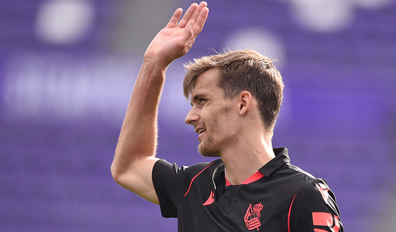 Foto: Real zarobi na transferze Diego Llorente do Leeds