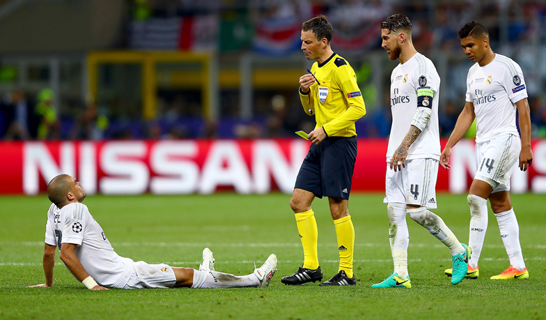 Foto: Clattenburg: W finale w 2016 roku Real strzelił gola ze spalonego