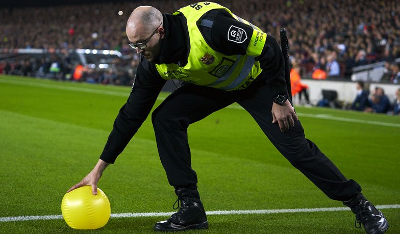 Foto: Oficjalnie: Barcelona z ostrzeżeniem zamknięcia Camp Nou