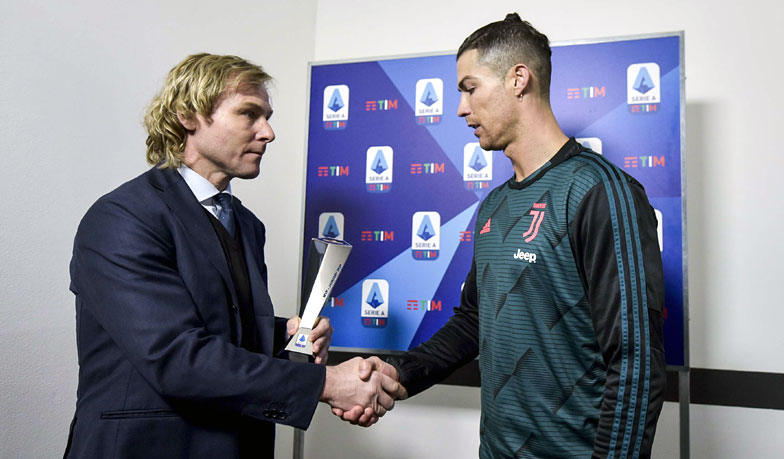 Foto: Nedvěd: Cristiano jest nietykalny