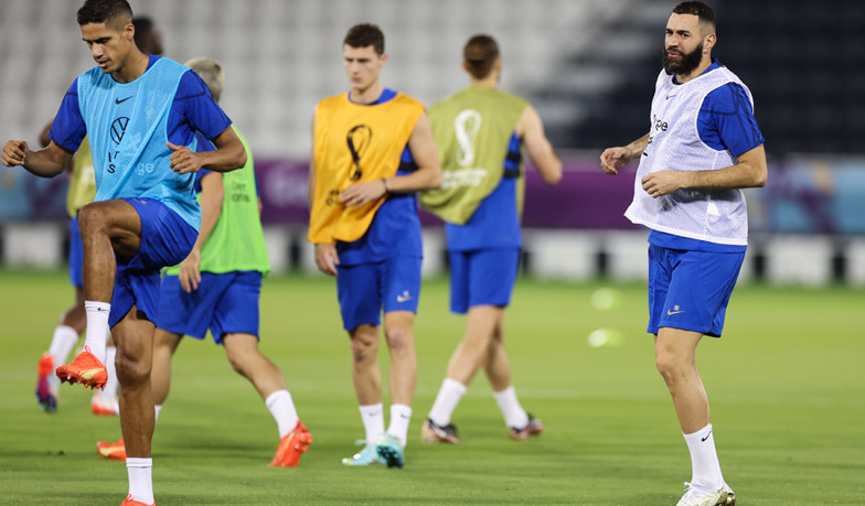 Foto: Benzema odbył pierwszy pełny trening z grupą!