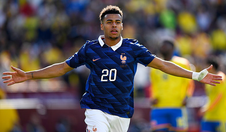 Francja pokonuje Kolumbię, Mbappé wchodzi na końcówkę