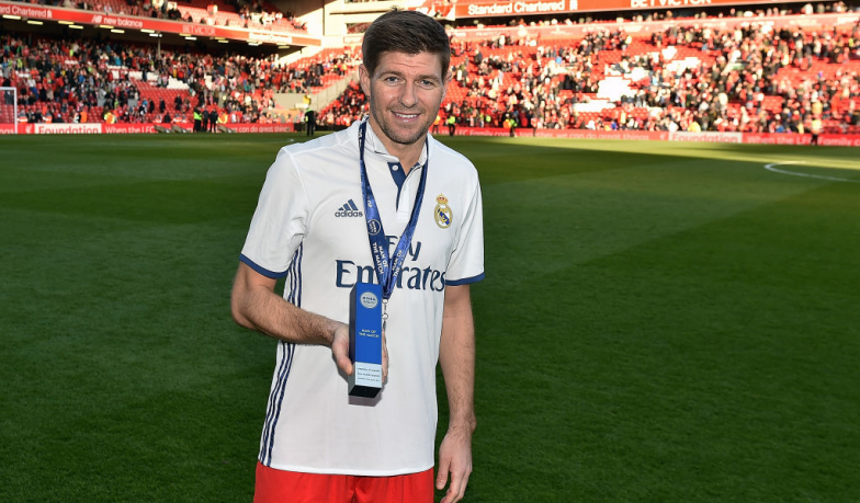 Foto: Gerrard: Real Madryt chciał, żebym wywołał wojnę z Liverpoolem