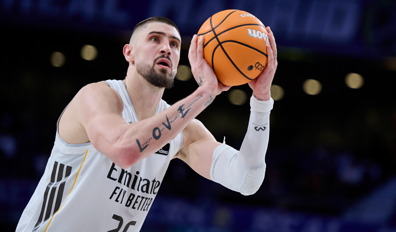 Foto: Łeń: Czeka nas trudny mecz, nie oczekujemy spacerku