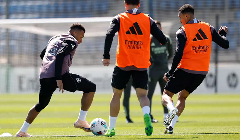 Valverde drugi raz z rzędu odbył częściowy trening z grupą