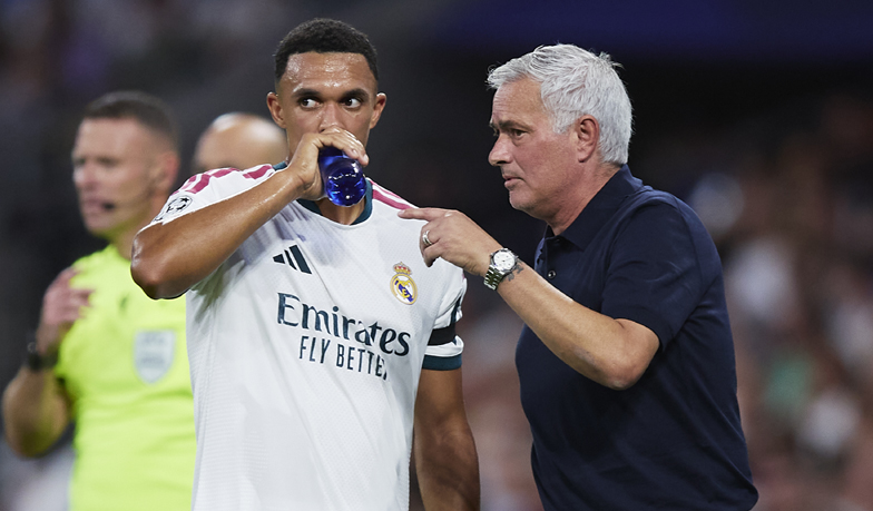 POSTMECZ: Czy Mourinho powinien był wystawić pomocnika ze szkółki zamiast Trenta?