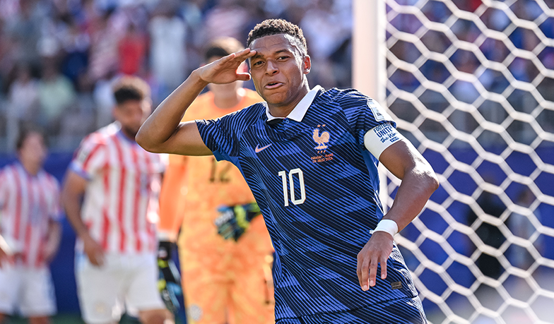 Mbappé odpowiedział na rasistowski atak paragwajskiej senator: „Jest pani kobietą godną pogardy”