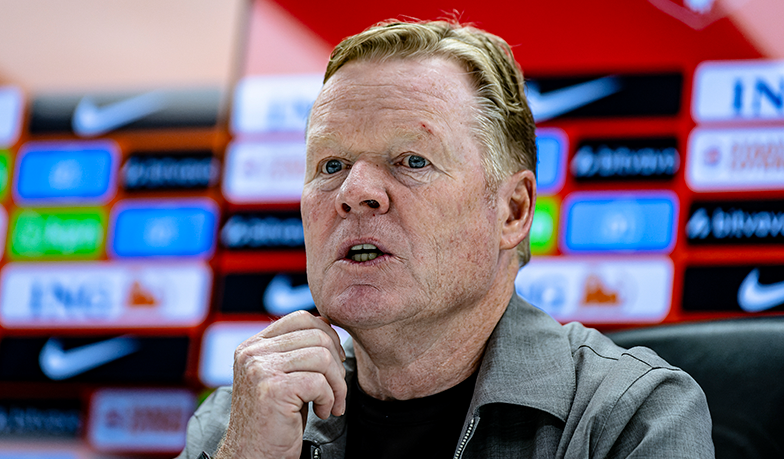 Koeman: Wolałbym, żeby Dumfries trafił do Barcelony