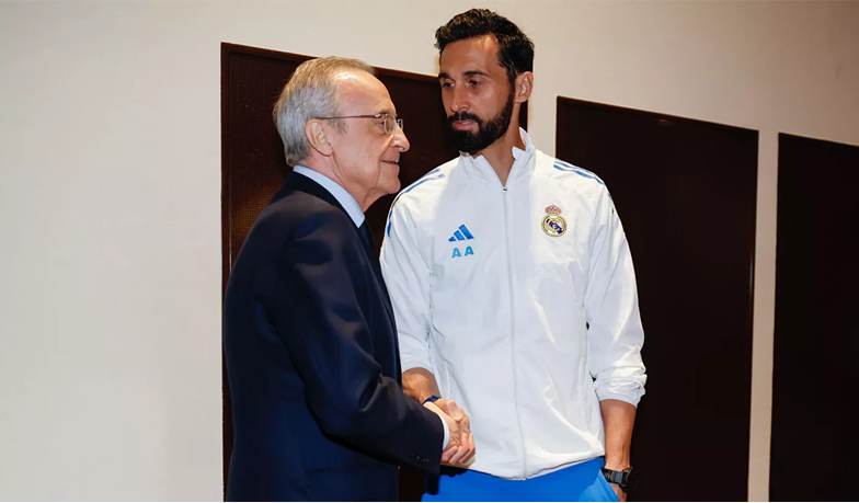 Florentino spotkał się z drużyną w hotelu