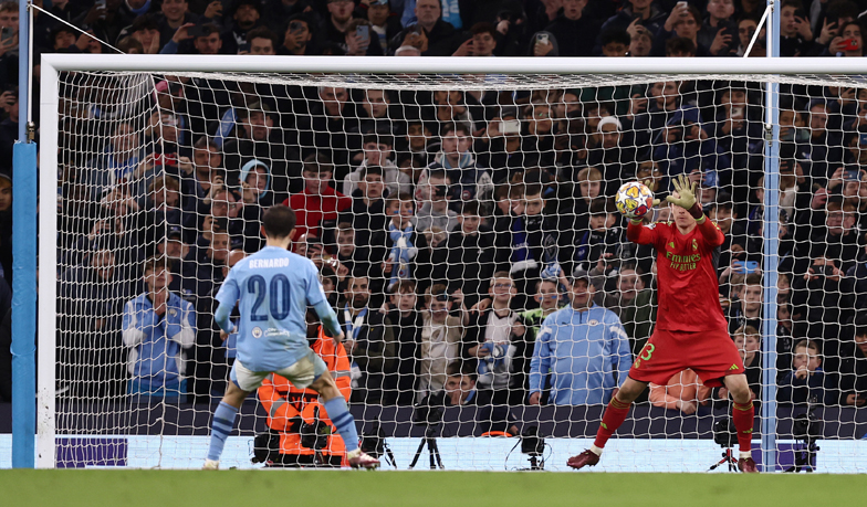 Foto: „Kepa wskazał Łuninowi, żeby został w środku przy karnym Bernardo”