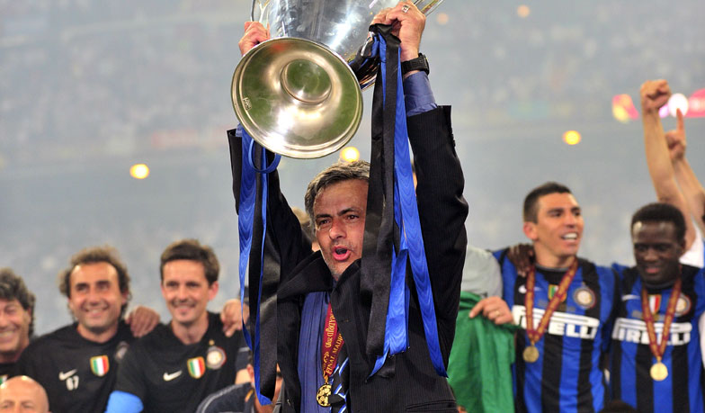 Foto: 10 lat od wieczoru, w którym zaklepano przyjście Mourinho