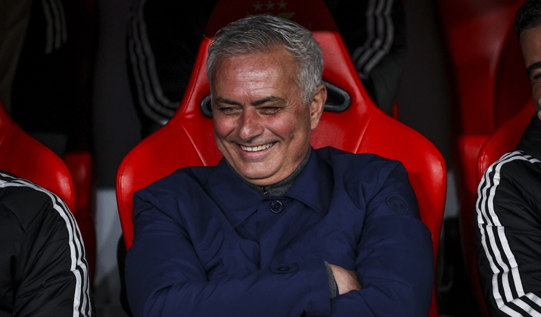 Foto: Mourinho: Wolę trafić na Real czy Inter? Lubię jeździć do obu miast