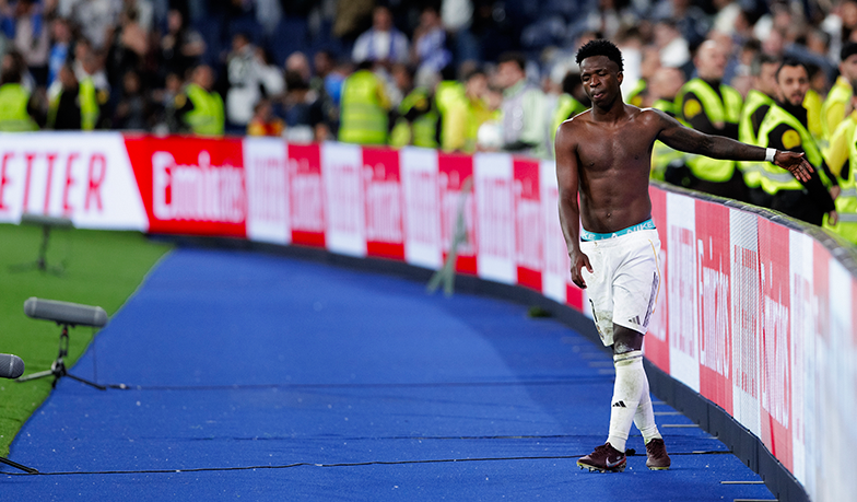 ABC: Florentino chce przedłużyć kontrakt z Viníciusem przed Mundialem, ale Brazylijczyk się nie spieszy