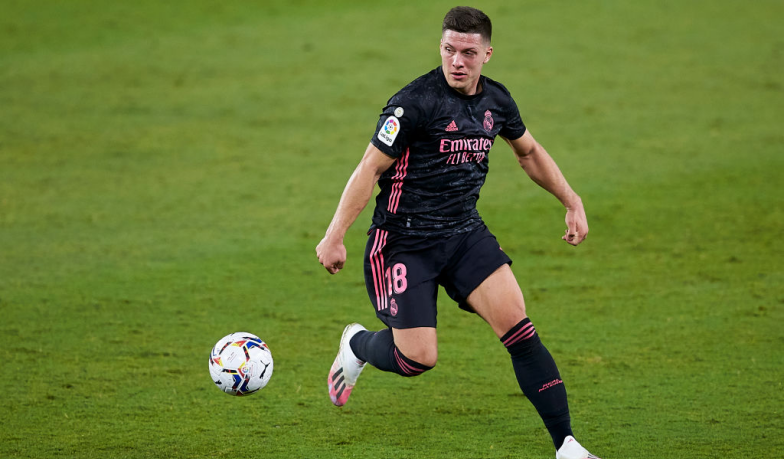 Foto: Ciuciubabka Zidane'a w sprawie Jovicia
