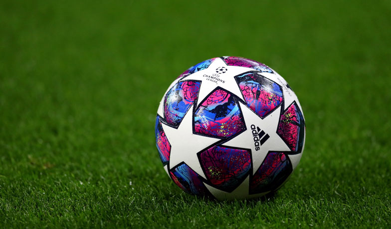 Foto: Co zrobi UEFA, jeśli dojdzie do masowego zarażenia jednej ekipy?