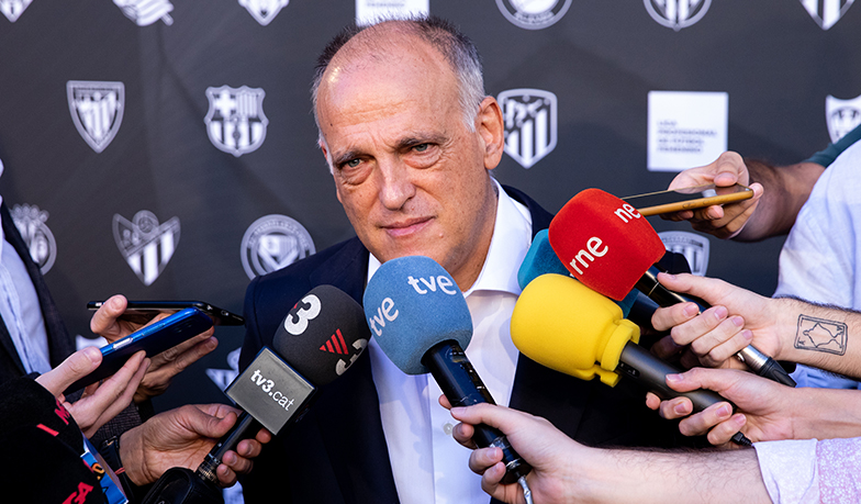 Foto: Tebas atakuje Agnelliego i nie zapomina wspomnieć o Superlidze