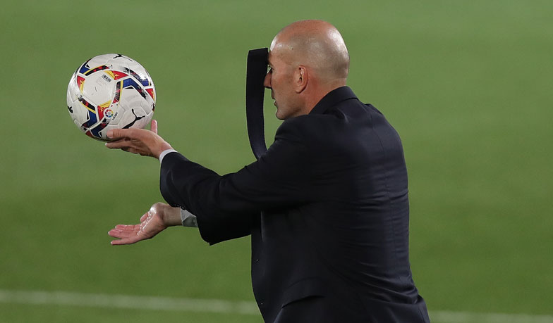 Foto: Zidane: Dwóch napastników nie oznacza, że będziesz ofensywniejszy