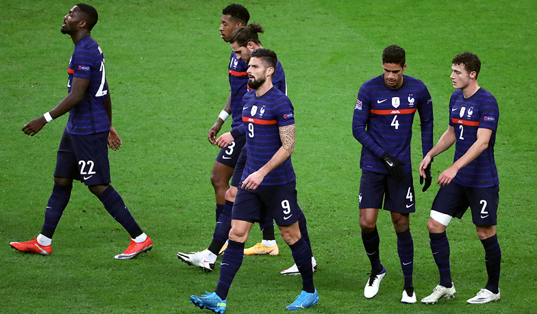 Foto: Francja lepsza od Szwecji, uraz Varane’a