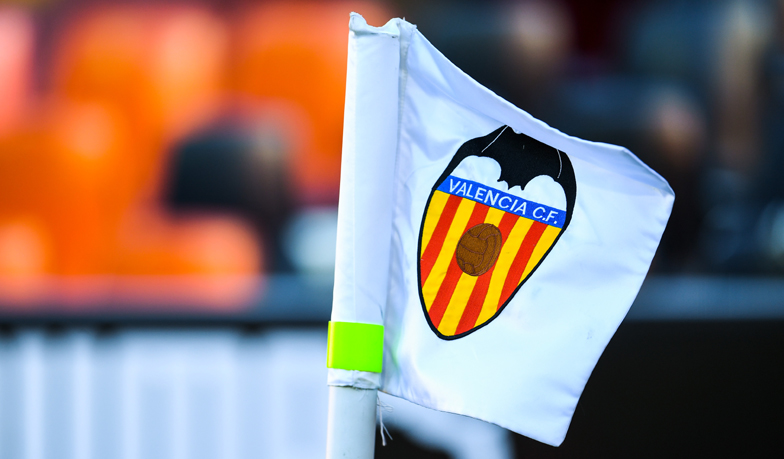 Foto: Oficjalny komunikat Valencii ws. rejestracji graczy Barçy