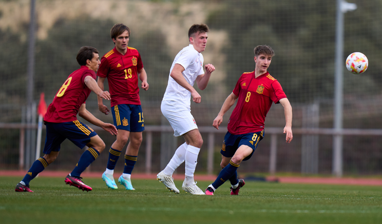Foto: Hiszpania U-19 z awansem na mistrzostwa Europy