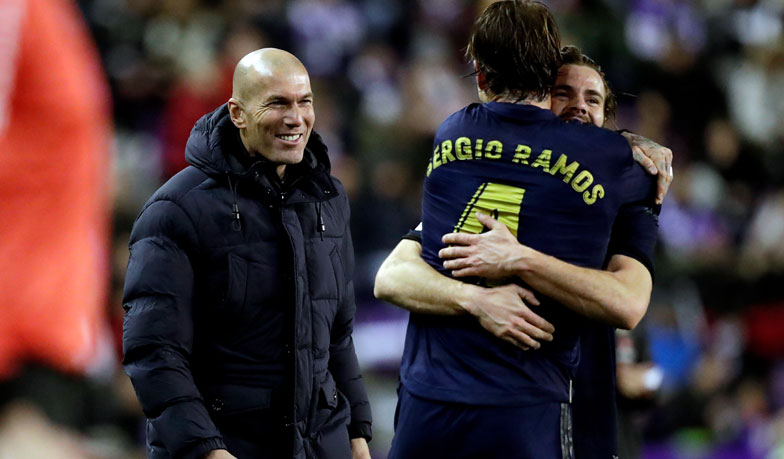Foto: Zidane: Oni zagrali w rombie i trzeba było grać więcej bokami