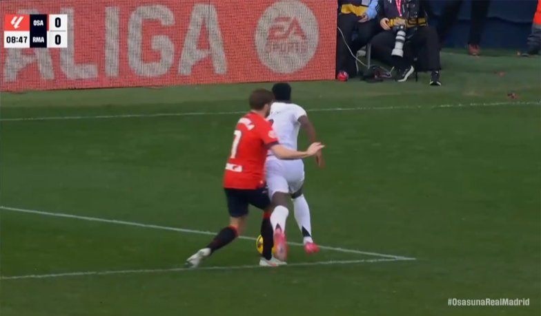 Foto: Real Madrid TV pokazuje błędy sędziów, ale nie poprzez filmiki [VIDEO]