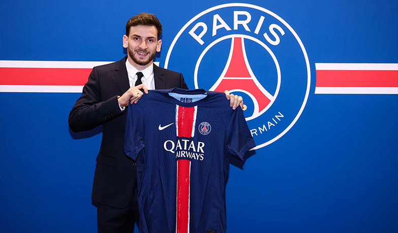 Foto: Oficjalnie: Chwicza Kwaracchelia piłkarzem PSG