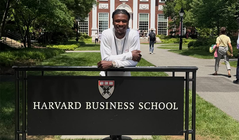 Camavinga wykorzystał wolne dni na kurs na Harvardzie