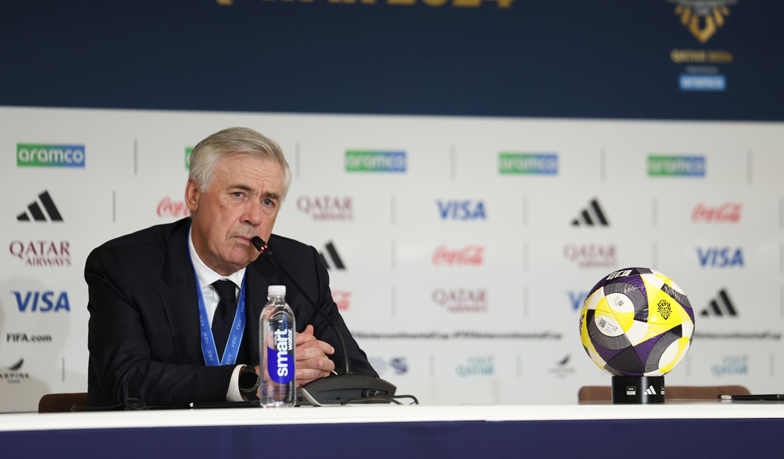 Foto: Ancelotti: Jeśli czysto wyprowadzamy piłkę od tyłu, to drużyna jest bardzo groźna
