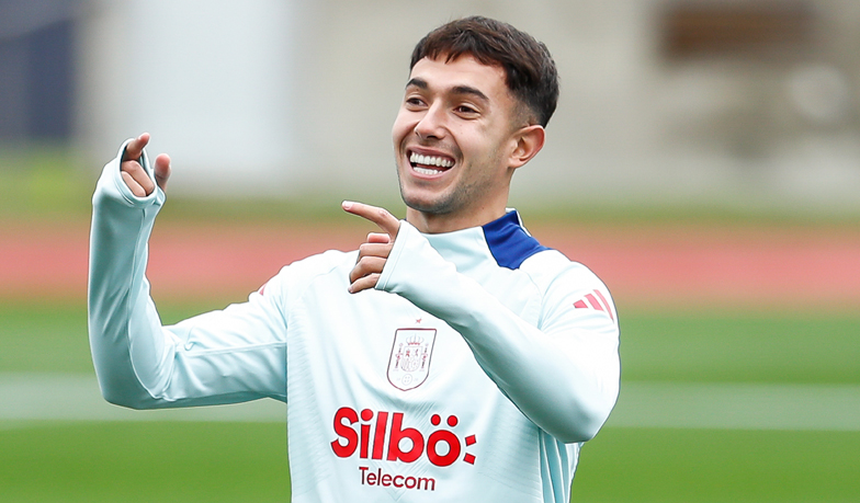 Foto: Zubimendi: Co, gdyby zadzwonił Xabi? Zawsze mówiłem, że to mój idol