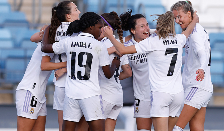 Foto: Szalone derby dla Las Blancas