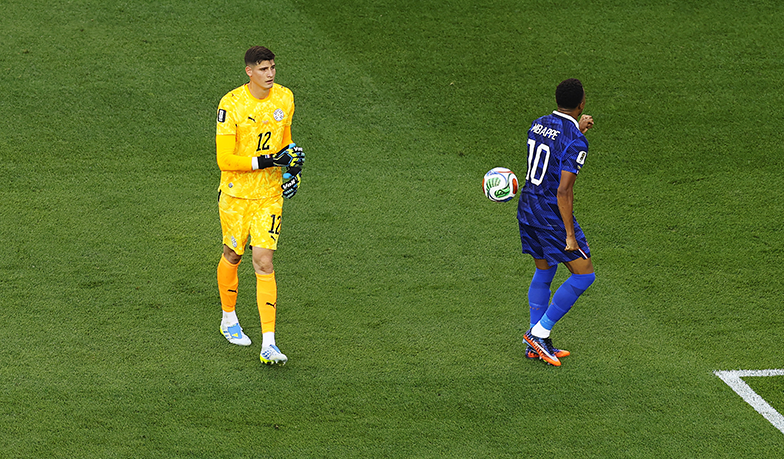 Gill: Wyciągnąłem do Mbappé rękę, żeby mu pogratulować, ale mnie zignorował
