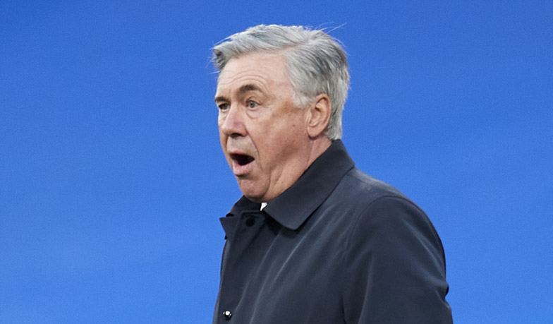 Foto: UEFA nakazuje Ancelottiemu… zdanie testu na licencję trenerską