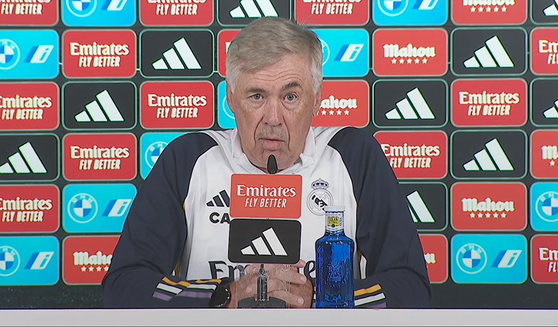 Foto: Ancelotti: Kwestionowanie drużyny, która wygrała sześć z siedmiu meczów, wydaje mi się przesadą