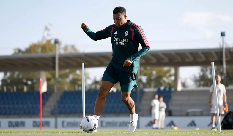 Oficjalnie: Mbappé po południu trenował indywidualnie w Valdebebas