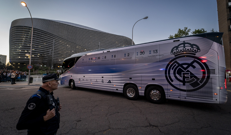 Foto: Przywitanie autokaru pod Bernabéu [VIDEO]