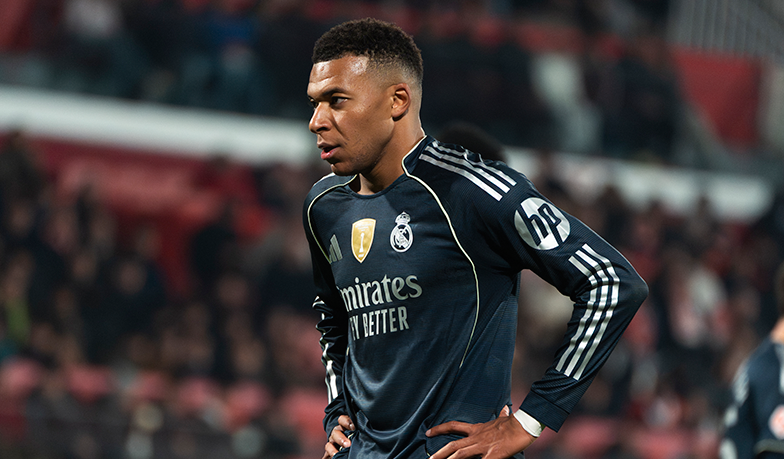 Foto: Mbappé do czwartego arbitra: „Patrz na mnie, kiedy do ciebie mówię, słuchaj mnie”