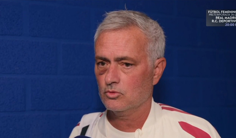 AS: Mourinho ma podbite oko, bo został uderzony piłką