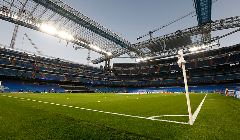 Foto: Bernabéu przechodzi w „tryb budowy”
