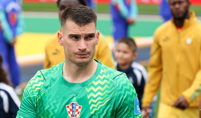 Oficjalnie: Dominik Livaković piłkarzem Barcelony