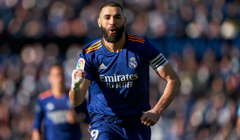 Foto: Benzema wyrównuje wynik Di Stéfano