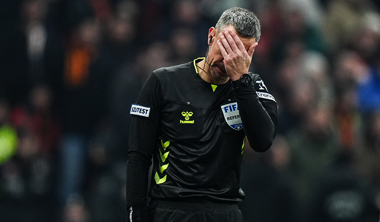 Foto: Sędziowie, spirala paranoi i radykalizacja: nastała era teorii spiskowych w futbolu