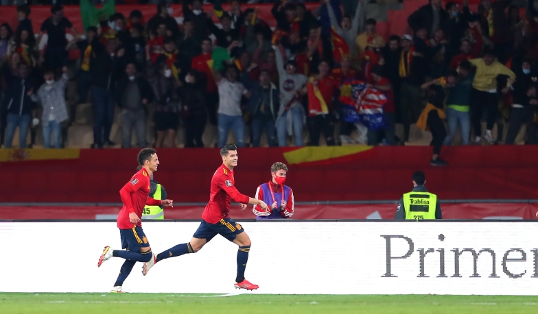 Foto: Hiszpania pokonuje Szwecję i awansuje na mundial