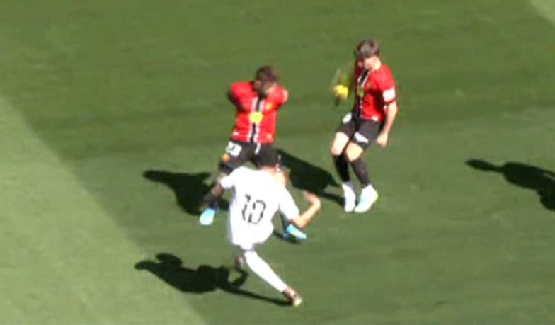 Czy Realowi Madryt należał się na Majorce karny na samym początku meczu? [VIDEO]