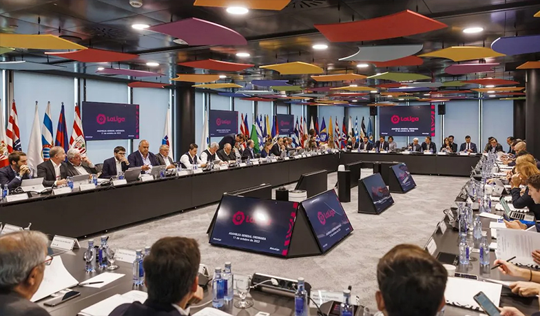 Foto: La Liga przegrywa z Realem Madryt, Barceloną i Athletikiem w sprawie zgromadzenia dotyczącego CVC