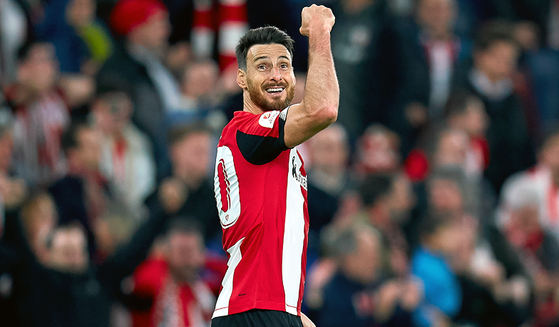 Foto: Aduriz: Jesteśmy zmęczeni patrzeniem, jak Barça i Real Madryt wygrywają wszystko